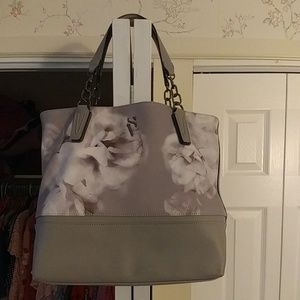 Vera Wang purse
